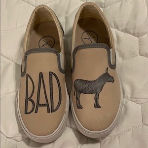 Brand new, worn once.